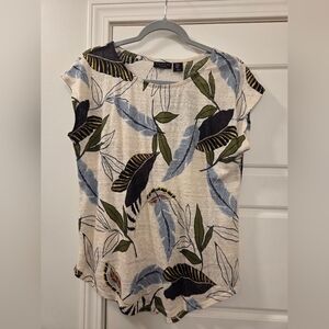 Tahari Linen Women's Top with Leaf Design
